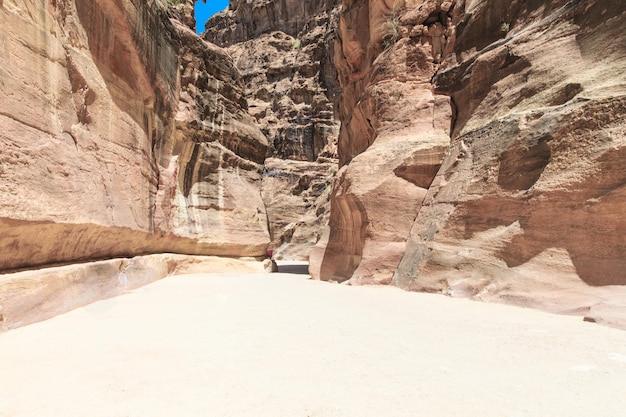 Le Siq le slotcanyon étroit