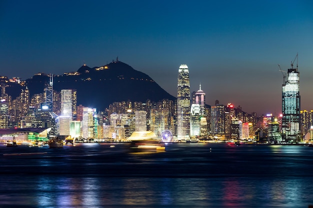 Skyline de Hong Kong dans la nuit