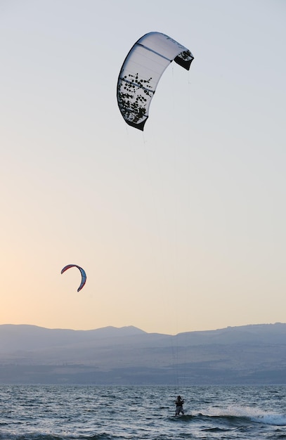 Skysurf sur le lac Kinneret