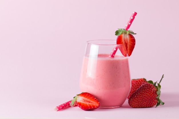 Smoothie à la fraise.