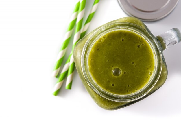 Smoothie vert sain en pot