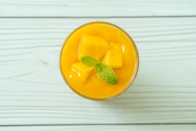 smoothies à la mangue fraîche