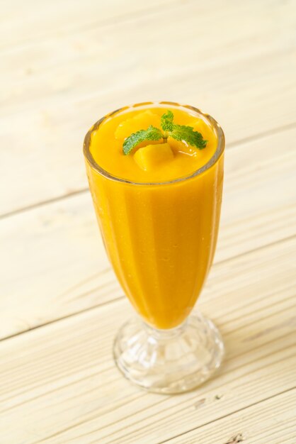 smoothies à la mangue fraîche