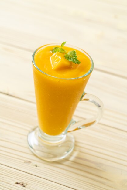 smoothies à la mangue fraîche