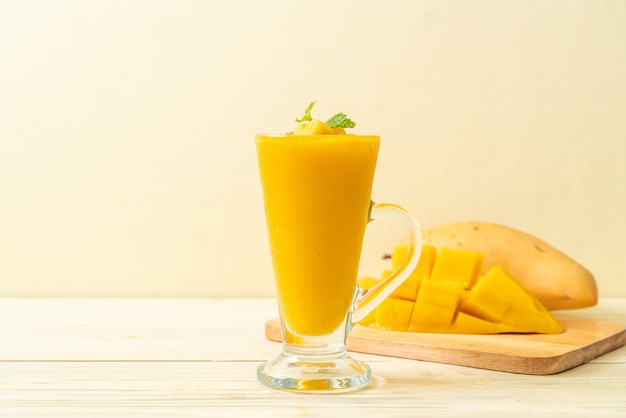 smoothies à la mangue fraîche