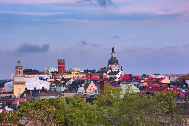 Sodermalm avec l'église de Catherine dans la vieille ville de Stockholm , capitale de la Suède