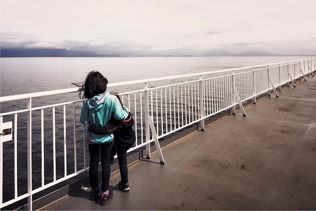 Sœurs à bord d'une croisière