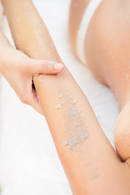 Soins exfoliants pour le corps