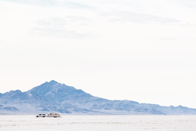 Soirée d'été à Bonneville Salt Flats, Utah.