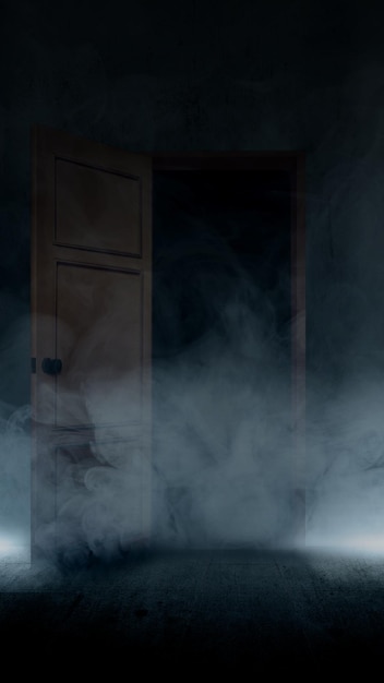 Sol en béton avec une porte ouverte et de la fumée blanche sur un fond sombre concept de fond effrayant Halloween