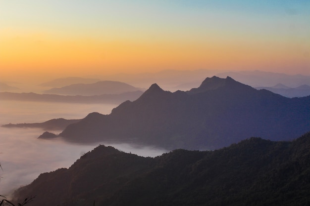 sommet de la montagne Province de Chiang Rai Thaïlande