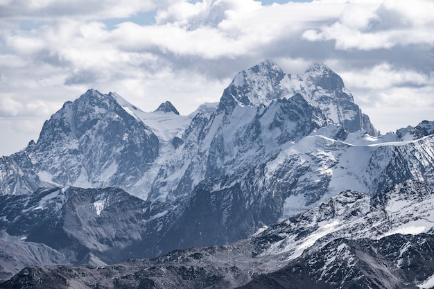 Sommet De Montagne Situé Près D'elbrus