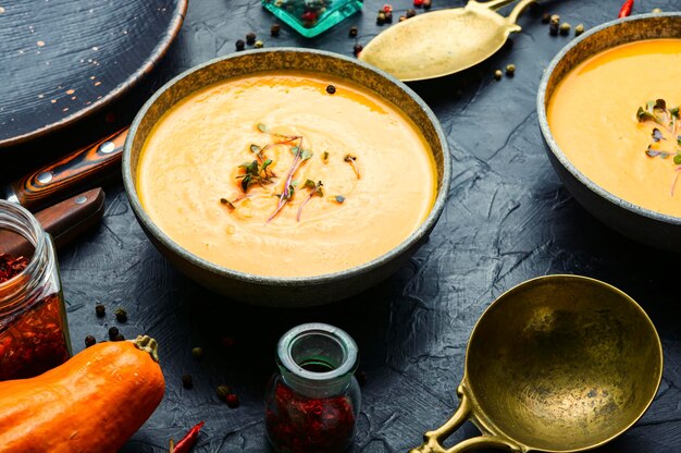 Soupe d'automne à la crème de potiron