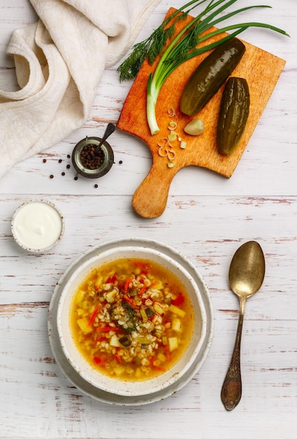 Photo soupe aux cornichons