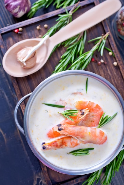 Soupe aux crevettes