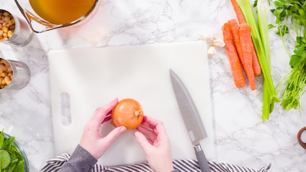 Soupe aux haricots blancs