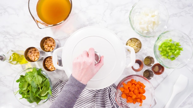 Soupe aux haricots blancs