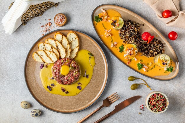 Soupe à la crème de légumes matière première pour la cuisson de la Thaïlande alimentaire sauce à l'os de vache