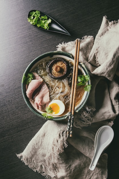 Soupe Japonaise Aux Nouilles