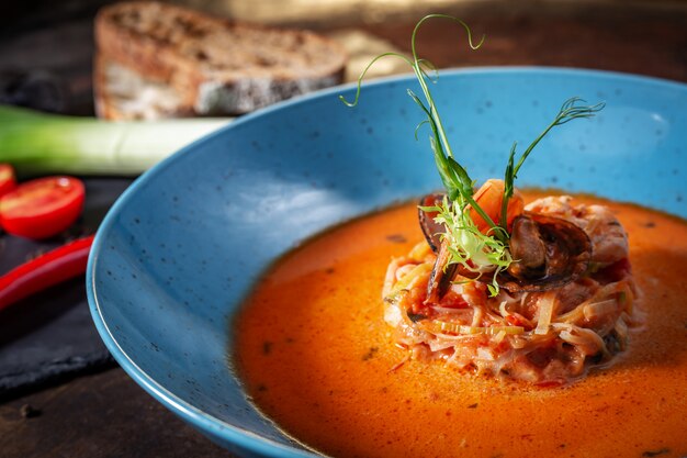 Soupe de poisson aux fruits de mer