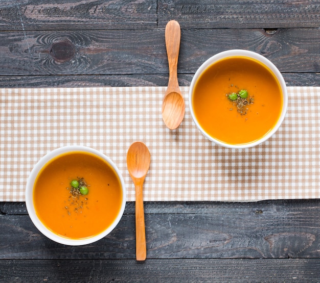 Soupe de potiron maison rustique