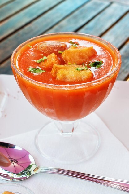 Soupe de tomate froide espagnole gaspacho