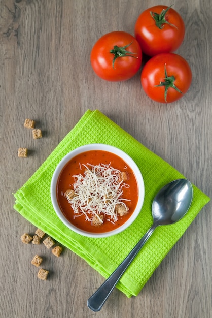 Soupe à la tomate