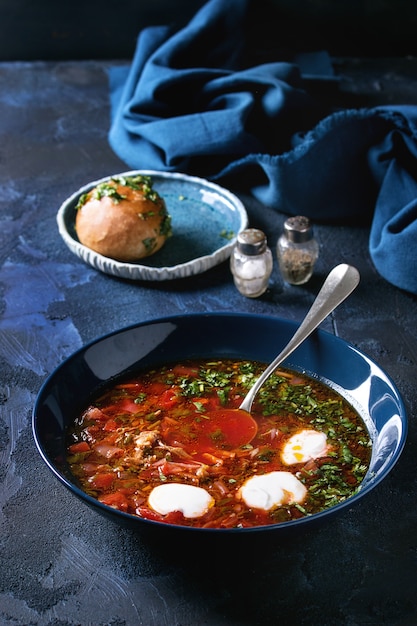 Soupe traditionnelle de bortsch