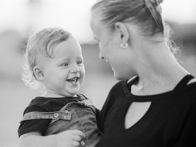 Sourire heureux d'enfant