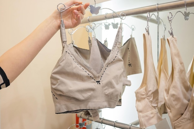 Soutien-gorge d'allaitement pour les mamans soutien-gorge des mamans avec nouveau coussin d'allaitement jetable Empêche l'écoulement du lait sur les vêtements