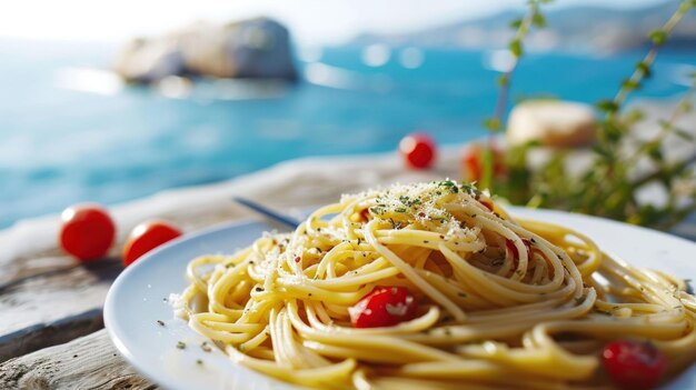 Spaghetti Aglio Olio sur une plage méditerranéenne