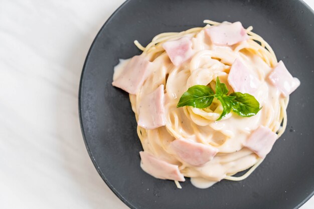 Photo spaghetti carbonara