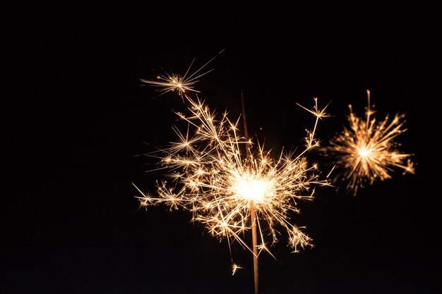 Sparkler au moment de Noël et du nouvel an