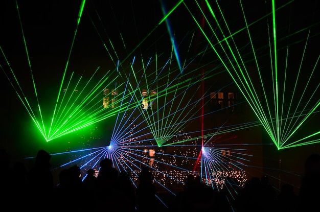 Spectacle laser avec public