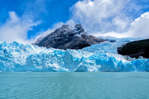 Photo spegazzini glacer vue en patagonie