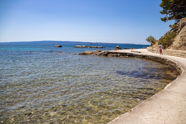 Split Croatie. Vue de la plage de Firule sur la mer Adriatique