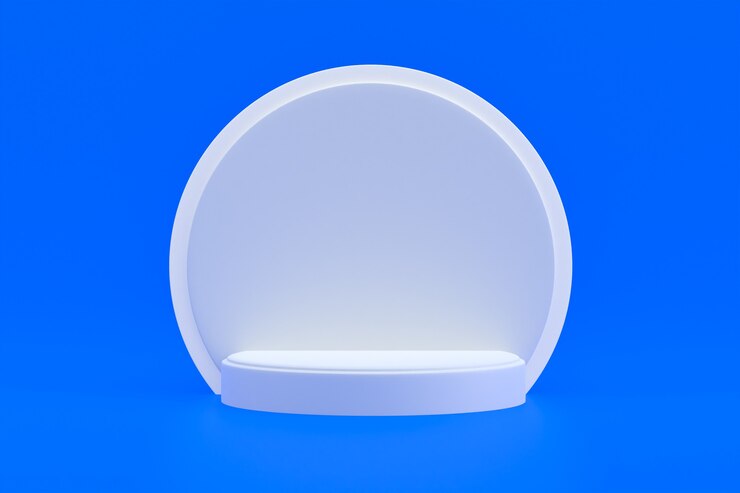 Photo stand de produit, podium minimal sur fond bleu pour la présentation de produits cosmétiques.