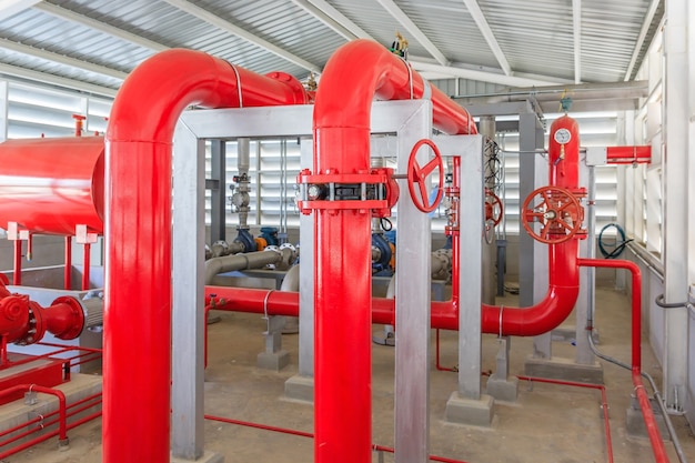 Station de pompage industrielle pour la tuyauterie de gicleurs d&#39;eau et le système de contrôle d&#39;alarme incendie.