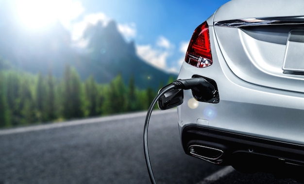 Station de recharge EV pour voiture électrique dans le concept d'énergie verte et d'énergie écologique