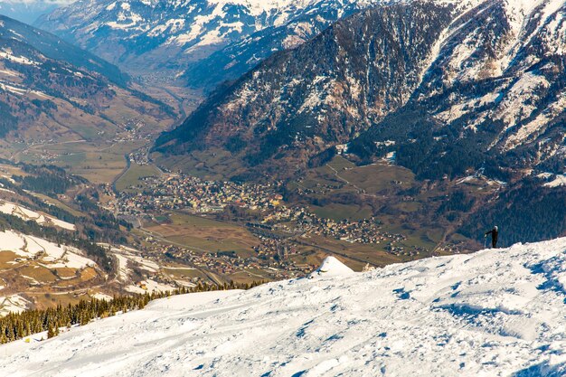 Station de ski de Bad Gastein en hiver montagnes enneigées Autriche Pays de Salzbourg Alpes autrichiennes nature et sport arrière-plan