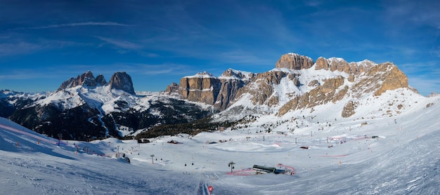 Station de ski dans les dolomites italie