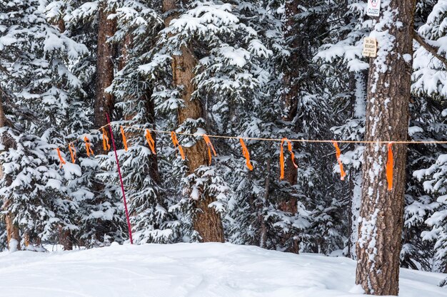 Station de ski à la fin de la saison après la tempête de neige dans le Colorado.