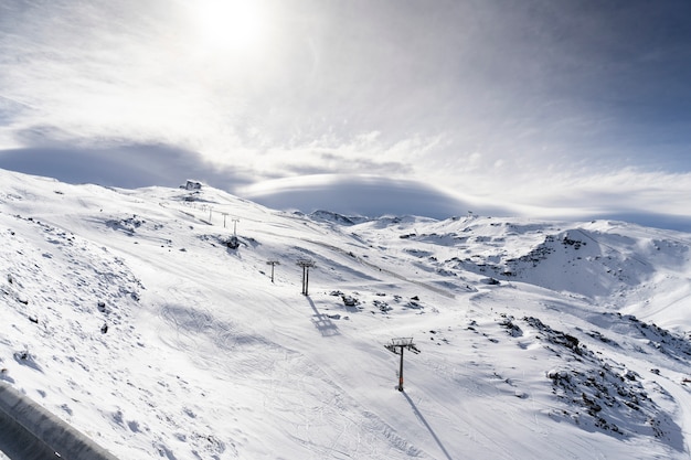 Photo station de ski de la sierra nevada en hiver