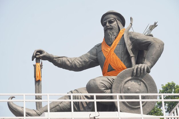 Statue de Baba Banda Singh Bahadur