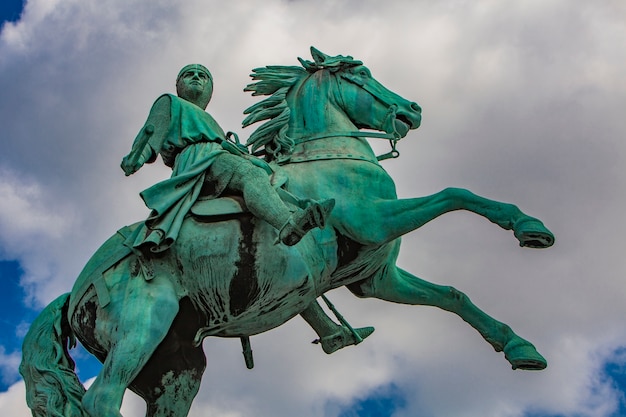 Photo statue de l'évêque absalon à copenhague, danemark