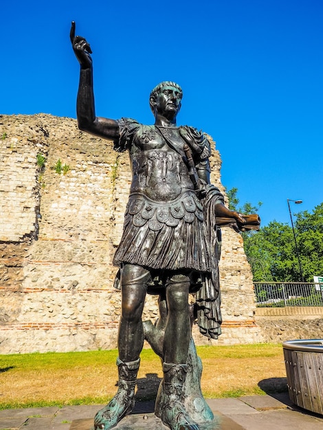 Statue HDR de Trajan à Londres