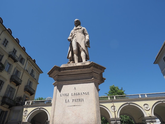 Statue de Lagrange à Turin