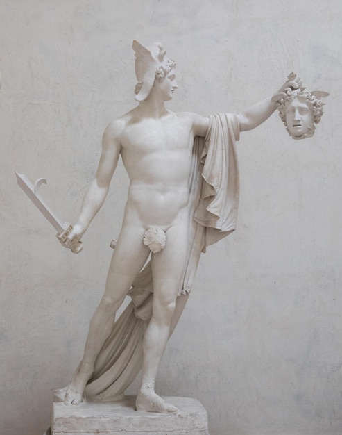 Statue de Persée avec Méduse nommée Perseo Trionfante par Antonio Canova 1801