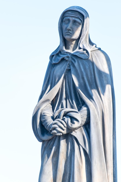 Statue sur le pont Carlo à Prague