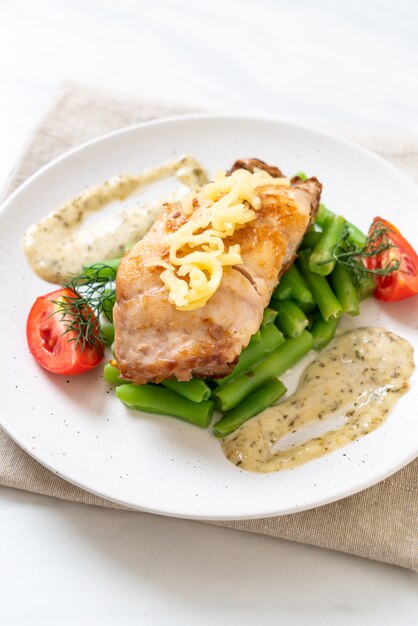 steak de poisson vivaneau grillé